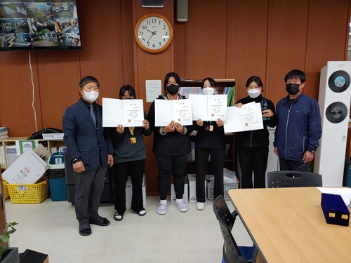  “홍성여고 양궁부 전국대회 휩쓸어” 기사 이미지