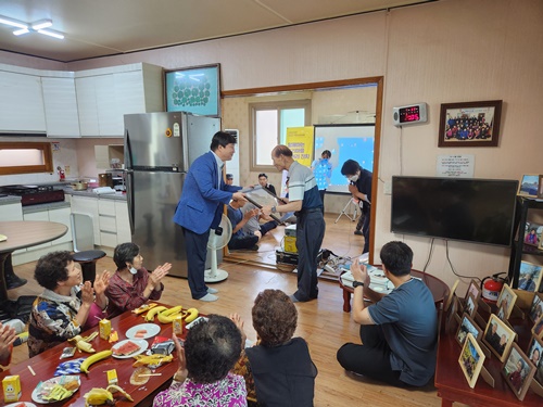 홍성군 청년마을조사단 「마을지」 책거리 잔치 성료 기사 이미지
