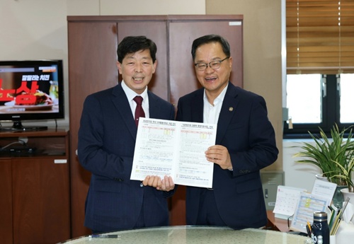 박정주 홍성군수, 외국인·이주배경가족 정착 지원 위해 ‘잰걸음’